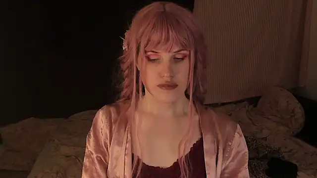 EffieMinki online show from December 15, 6:37 pm