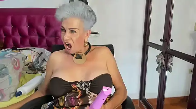 ArianaGoldd online show from December 5, 12:08 am