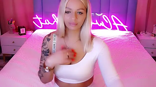 AllwaysHotJ online show from December 27, 3:20 am