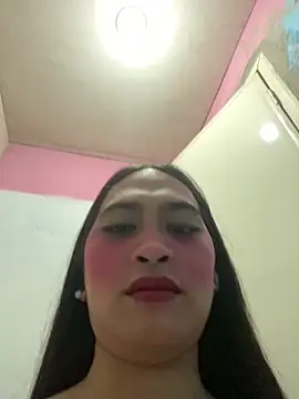 SandyMontero online show from June 11, 5:22 pm