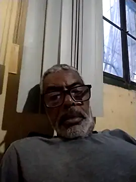 Thadew online show from November 27, 8:55 pm