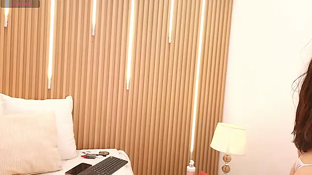 Snapshot of KimSensual_ chatting on March 25, 12:33 pm KimSensual online show from March 25, 12:33 pm