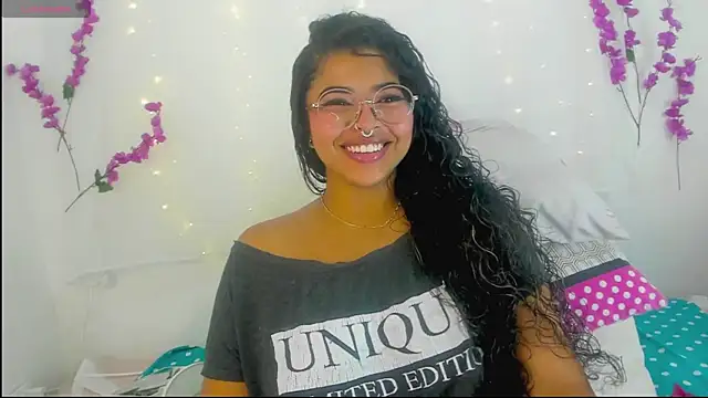 moana taylor online show from September 13, 11:21 am