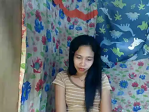 Snapshot of PinaySkinnyGirl chatting on March 9, 2:15 am PinaySkinnyGirl online show from March 9, 2:15 am