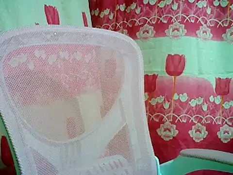 Snapshot of ashlylove25 chatting on November 27, 1:13 pm ashlylove25 online show from November 27, 1:13 pm