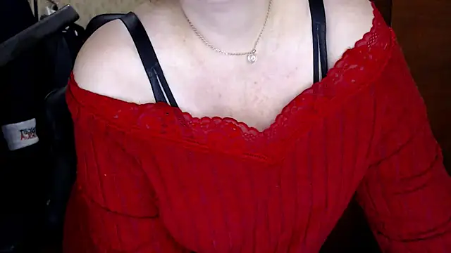 Snapshot of AlisaHot55 chatting on February 19, 11:17 am AlisaHot55 online show from February 19, 11:17 am