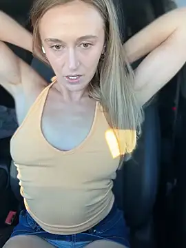 lunagirl13 online show from June 4, 12:49 am