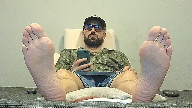 MattxFeet online show from February 5, 9:08 pm