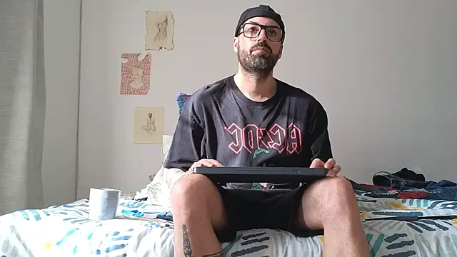 MattxFeet online show from May 8, 12:32 pm