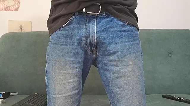 MattxFeet online show from June 5, 1:50 pm