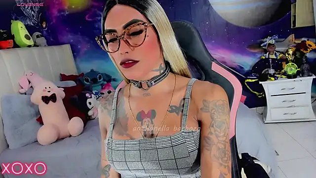 Nella Dolls online show from July 3, 3:35 am
