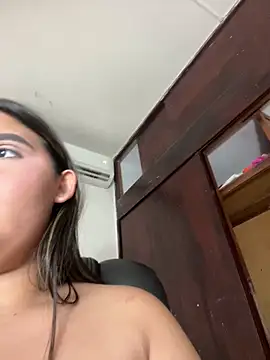Lia sexx online show from February 13, 11:26 pm