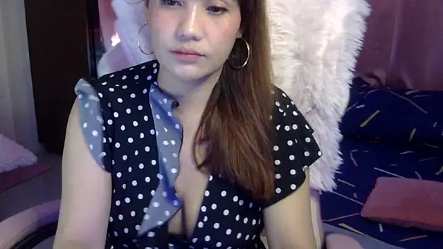 Snapshot of yourbabe_Brielle chatting on December 10, 4:49 pm yourbabe Brielle online show from December 10, 4:49 pm