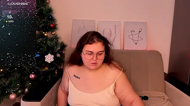 Curvy Jane online show from December 15, 6:07 am