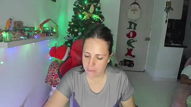 valery adams1 online show from December 29, 4:38 am