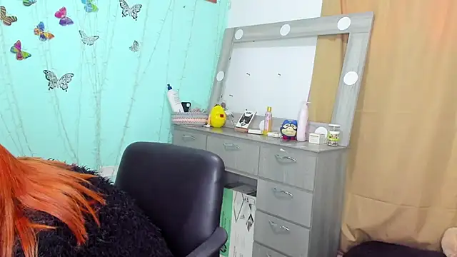 Britney taylor  online show from September 18, 1:35 pm