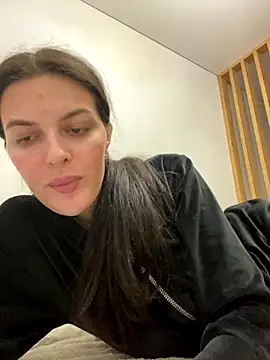 Snapshot of little_belucci chatting on October 21, 3:35 pm little belucci online show from October 21, 3:35 pm