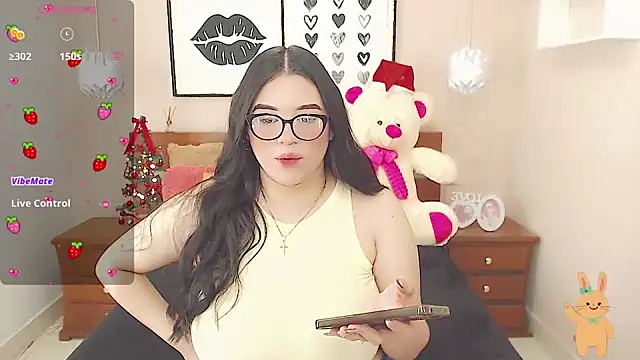 Snapshot of miss_linda_ chatting on December 27, 1:50 pm miss linda  online show from December 27, 1:50 pm