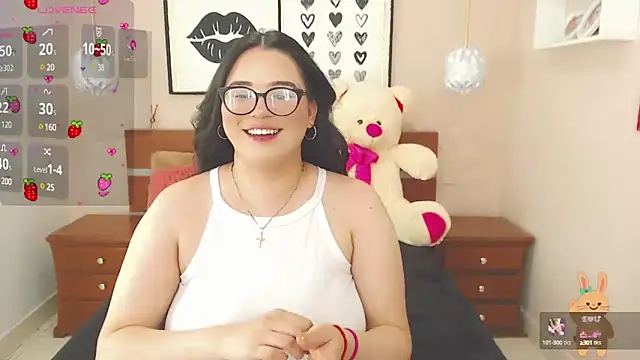 Snapshot of miss_linda_ chatting on February 7, 8:10 pm miss linda  online show from February 7, 8:10 pm