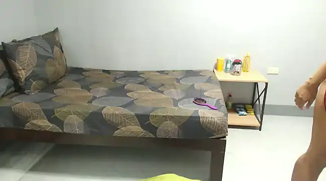 Snapshot of KINKY-DIRTY-MISTRESS chatting on January 29, 1:05 am KINKY-DIRTY-MISTRESS online show from January 29, 1:05 am