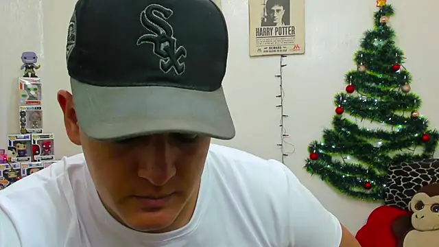 Snapshot of ney_22 chatting on December 25, 11:11 am ney 22 online show from December 25, 11:11 am