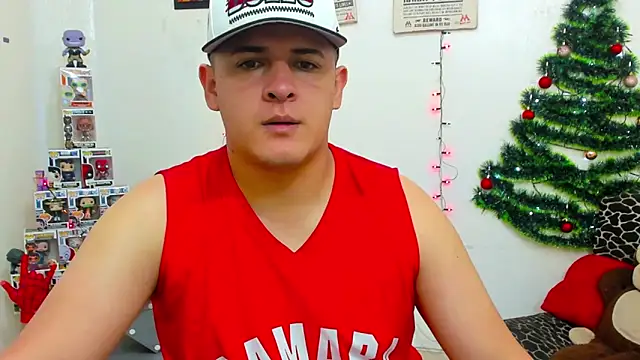 Snapshot of ney_22 chatting on December 28, 12:03 pm ney 22 online show from December 28, 12:03 pm