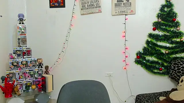 Snapshot of ney_22 chatting on January 2, 2:11 am ney 22 online show from January 2, 2:11 am