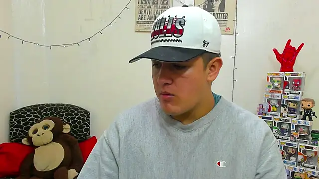 Snapshot of ney_22 chatting on January 11, 2:30 am ney 22 online show from January 11, 2:30 am