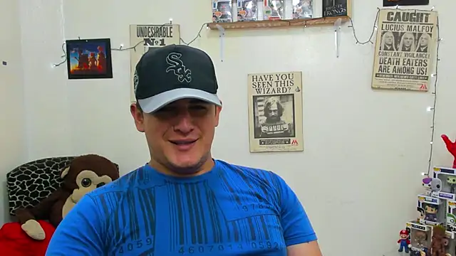 Snapshot of ney_22 chatting on January 18, 1:30 am ney 22 online show from January 18, 1:30 am