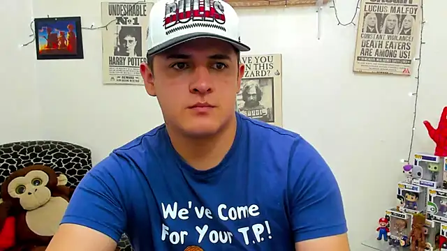 Snapshot of ney_22 chatting on January 21, 11:13 am ney 22 online show from January 21, 11:13 am