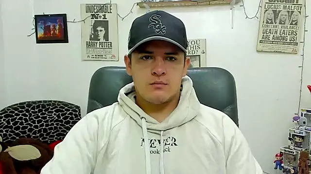 Snapshot of ney_22 chatting on January 27, 12:26 pm ney 22 online show from January 27, 12:26 pm