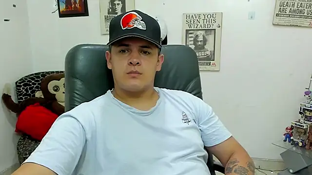 Snapshot of ney_22 chatting on February 11, 9:31 am ney 22 online show from February 11, 9:31 am