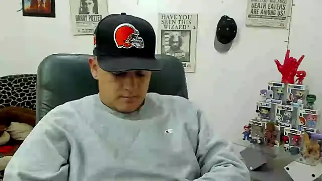 Snapshot of ney_22 chatting on February 27, 1:05 am ney 22 online show from February 27, 1:05 am