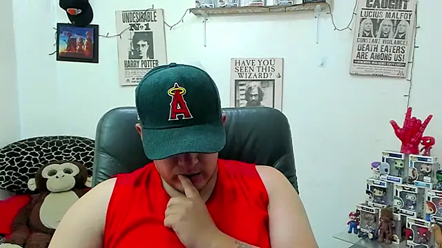 Snapshot of ney_22 chatting on March 7, 9:29 am ney 22 online show from March 7, 9:29 am