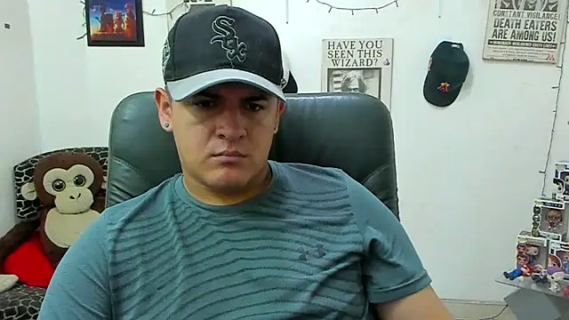 Snapshot of ney_22 chatting on March 12, 1:08 pm ney 22 online show from March 12, 1:08 pm