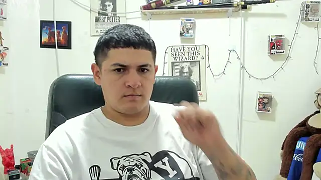 ney 22 online show from November 15, 8:16 pm