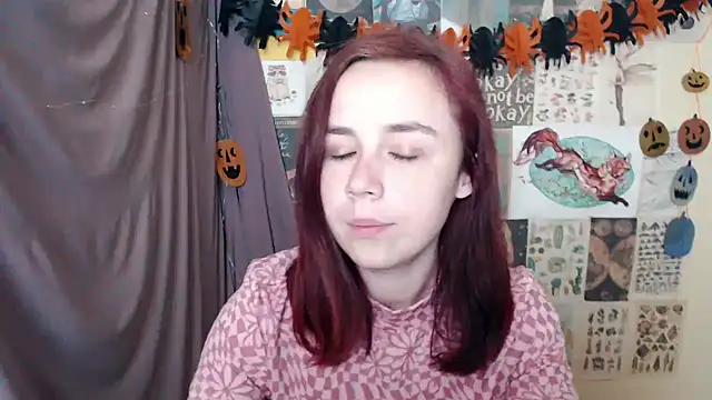 VeryVeryVeryShy  online show from October 9, 5:49 am