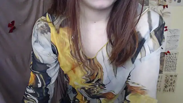 VeryVeryVeryShy  online show from January 6, 6:28 am