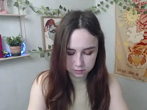 Snapshot of VeryVeryVeryShy_ chatting on April 9, 6:30 am VeryVeryVeryShy online show from April 9, 6:30 am
