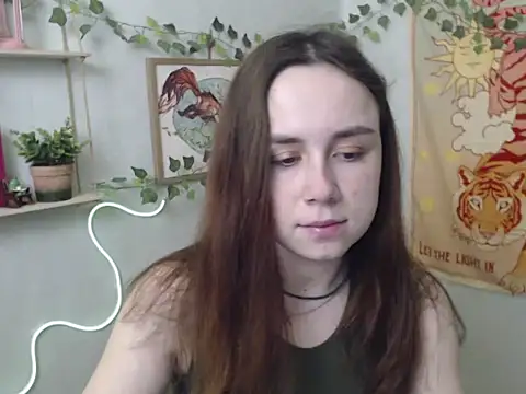 Snapshot of VeryVeryVeryShy_ chatting on April 13, 5:46 am VeryVeryVeryShy online show from April 13, 5:46 am