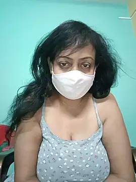 Snapshot of love_suman chatting on June 17, 6:31 pm love suman online show from June 17, 6:31 pm