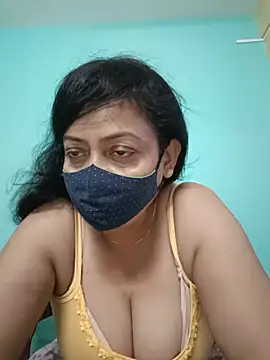Snapshot of love_suman chatting on July 16, 1:00 am love suman online show from July 16, 1:00 am
