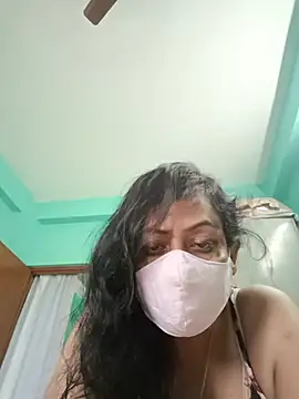 Snapshot of love_suman chatting on July 28, 10:32 am love suman online show from July 28, 10:32 am