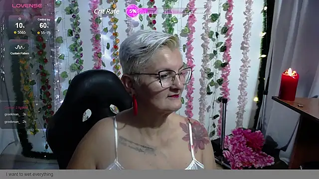bety-cum2 online show from December 10, 9:33 am