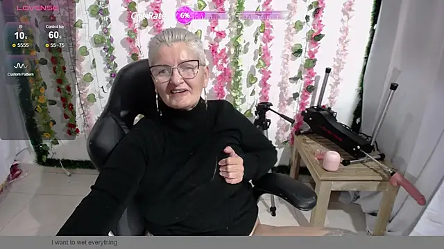 bety-cum2 online show from January 3, 9:05 pm