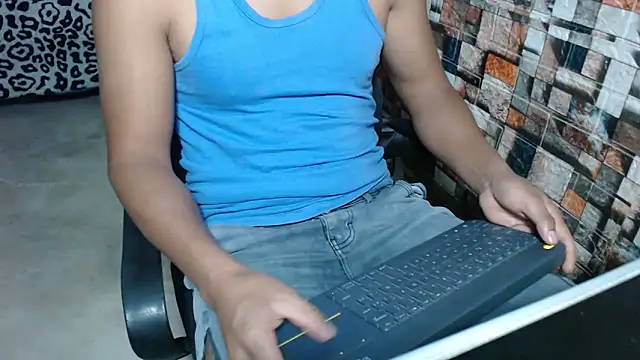 sexatlexx online show from November 13, 2:32 am