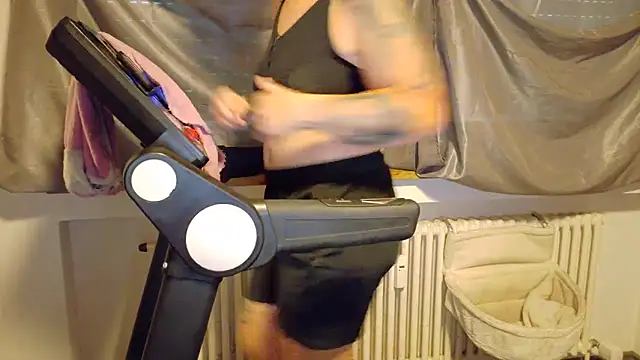 Snapshot of wetgerman_2 chatting on September 24, 9:12 am wetgerman 2 online show from September 24, 9:12 am