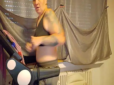 Snapshot of wetgerman_2 chatting on September 25, 10:19 am wetgerman 2 online show from September 25, 10:19 am