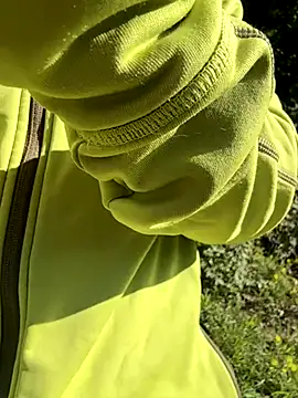 Snapshot of wetgerman_2 chatting on October 3, 9:17 am wetgerman 2 online show from October 3, 9:17 am