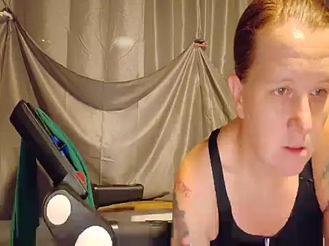 Snapshot of wetgerman_2 chatting on October 10, 5:06 am wetgerman 2 online show from October 10, 5:06 am